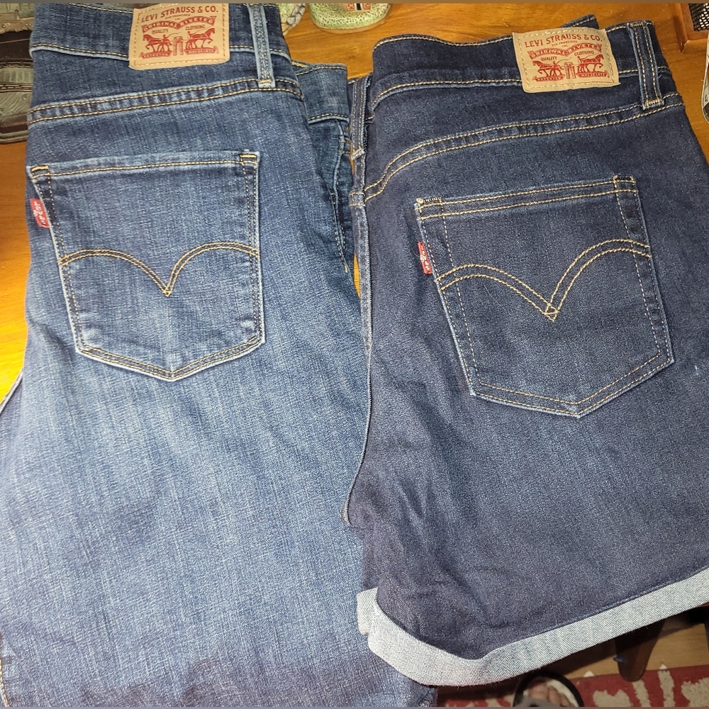 Levi’s cutoff Jean shorts-Lot of 2 Size 30